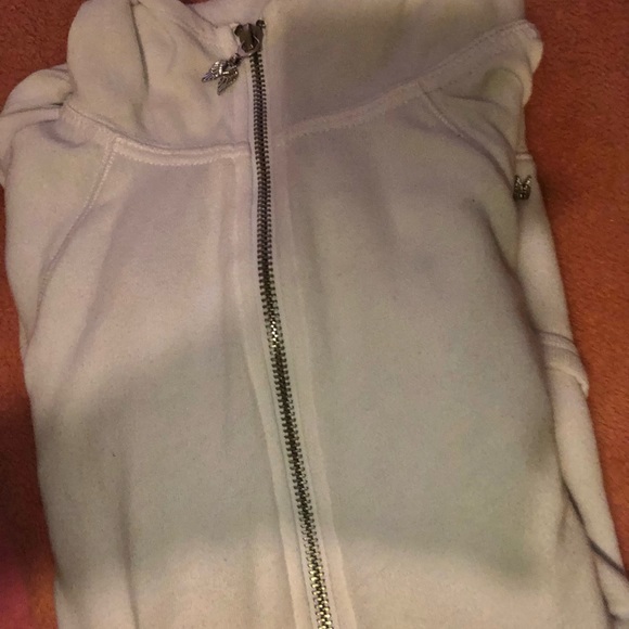 VICTORIA’s SECRET ANGELS ZIP UP SWEATER - Picture 3 of 3